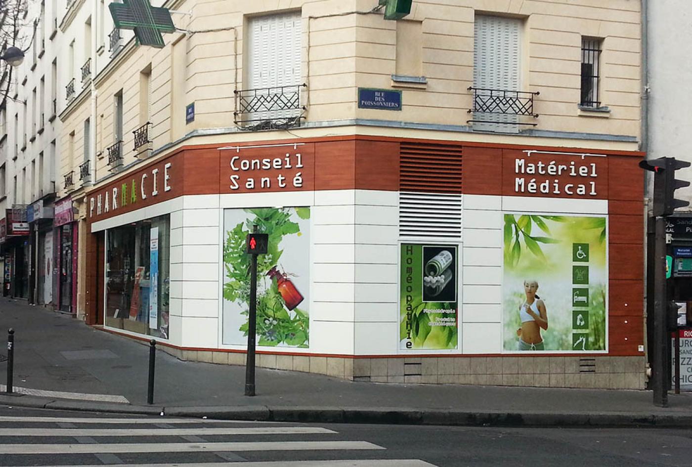 Norev 1/43 – Ambiance – Devanture Façade Pharmacie – Avec Véhicule Citroën Berlingo
