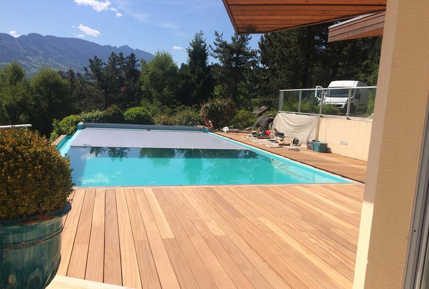 rénovation piscine débordement clé en main Haute Savoie